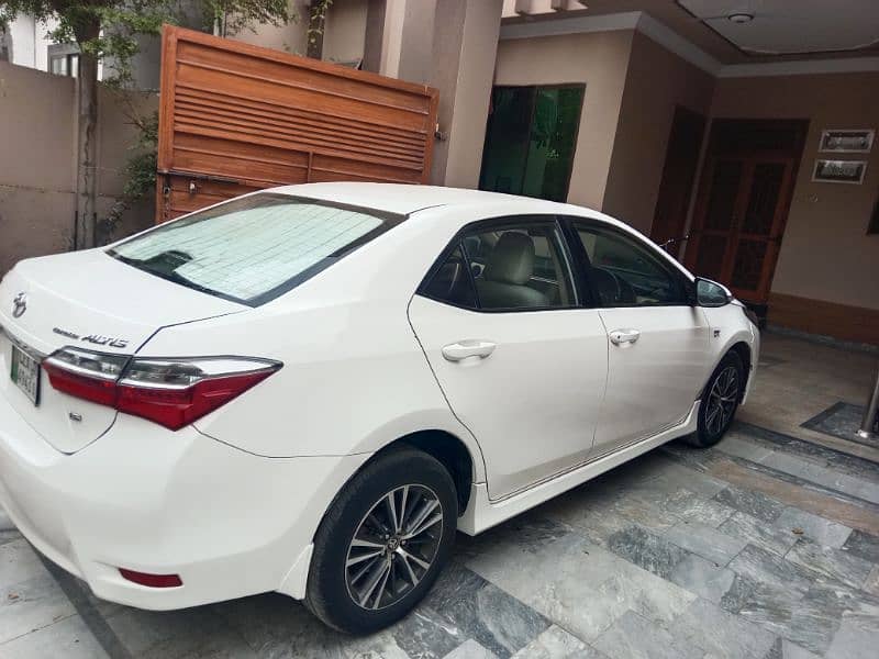 Toyota Altis 1.6 2018 11