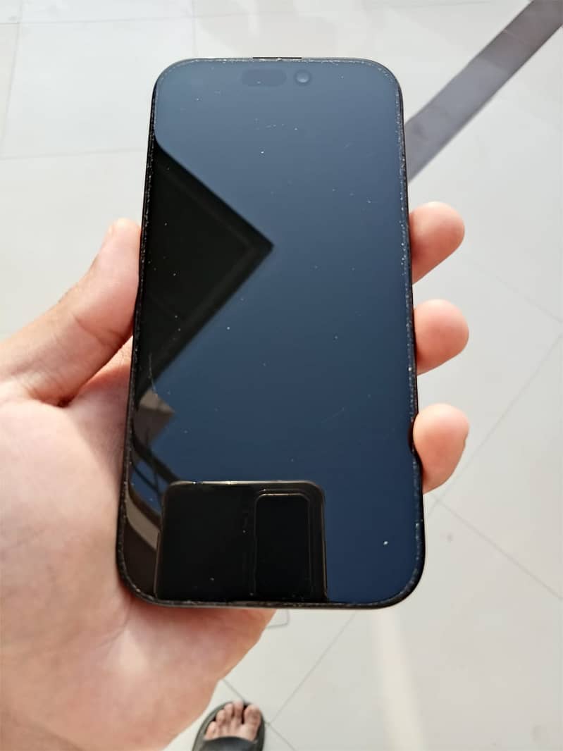 iPhone 16 pro 128gb  LLA Factory Unlocked 1