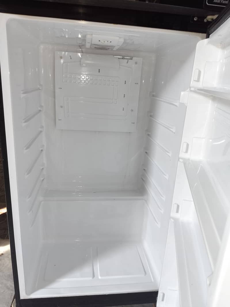 PEL Inverton Technology Refrigerator 7