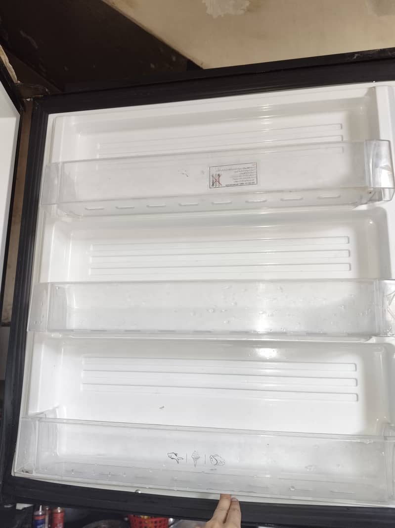 PEL Inverton Technology Refrigerator 9