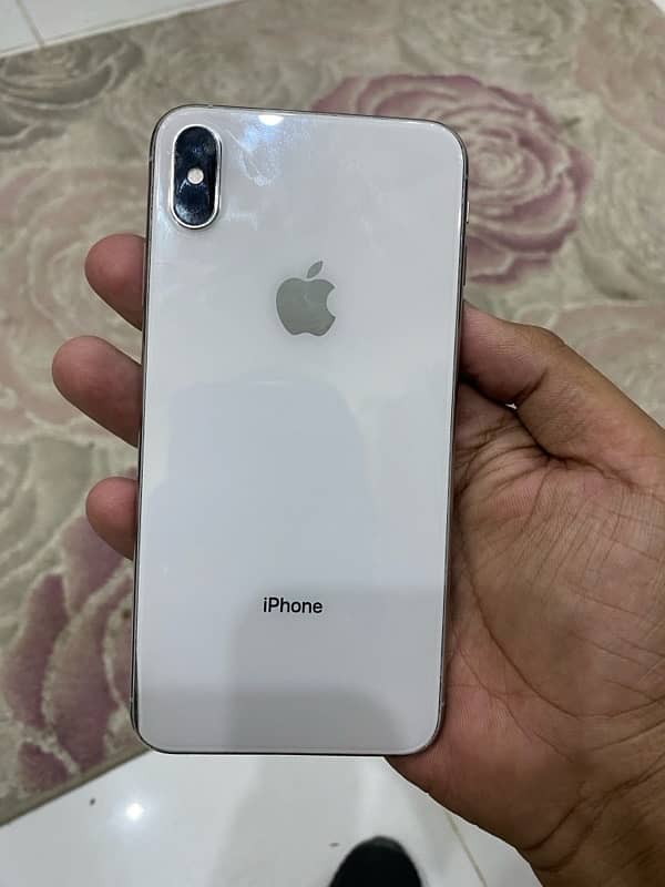 Xs max 512 gb fu non pta back camera issue 1