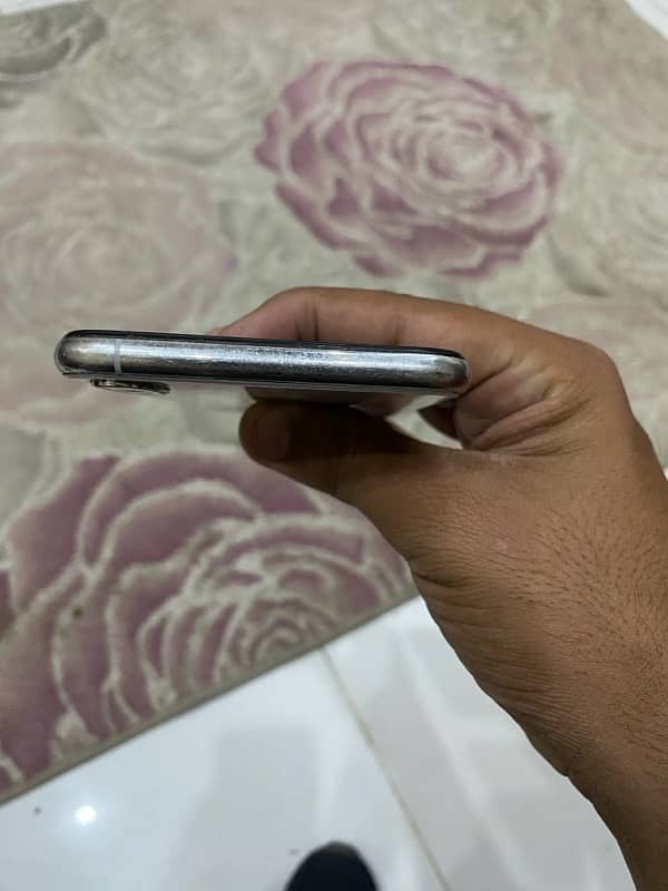 Xs max 512 gb fu non pta back camera issue 6