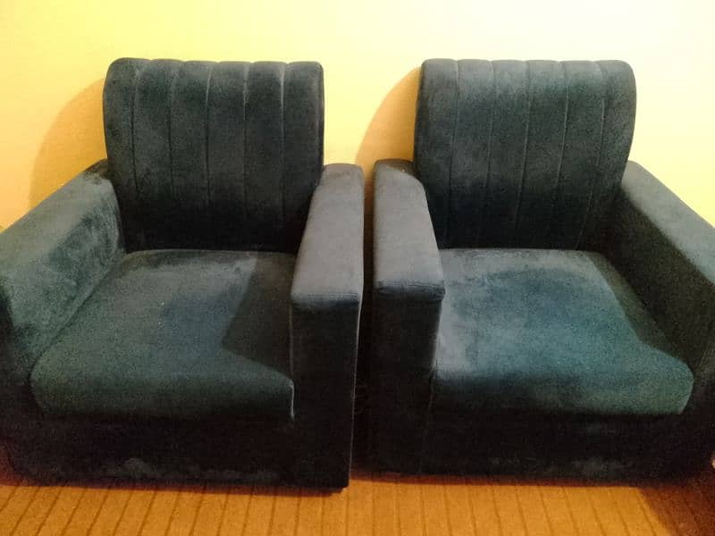 Blue velvet sofa 0