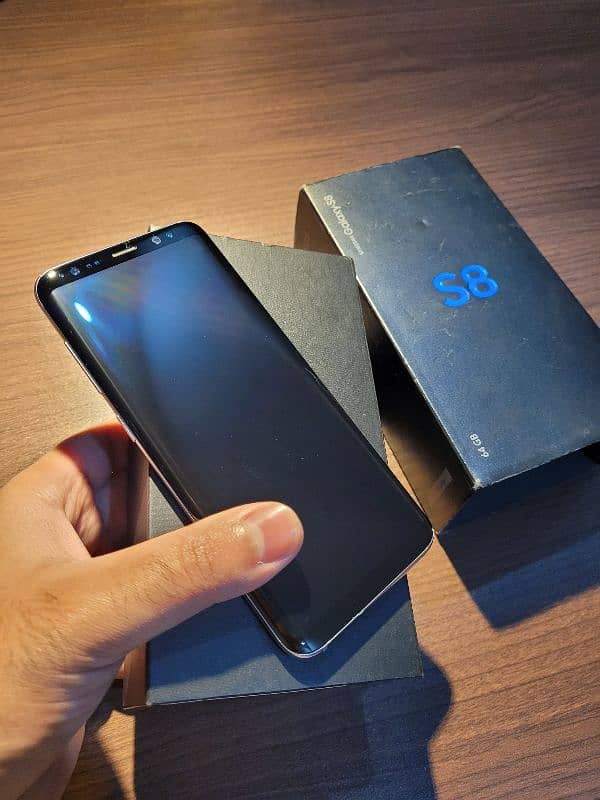 samsung s8 with box 1