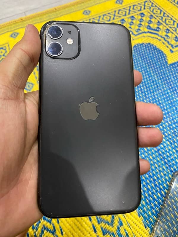 iphone 11 (128GB] 1