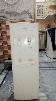 water dispenser urgent sale 03000845766