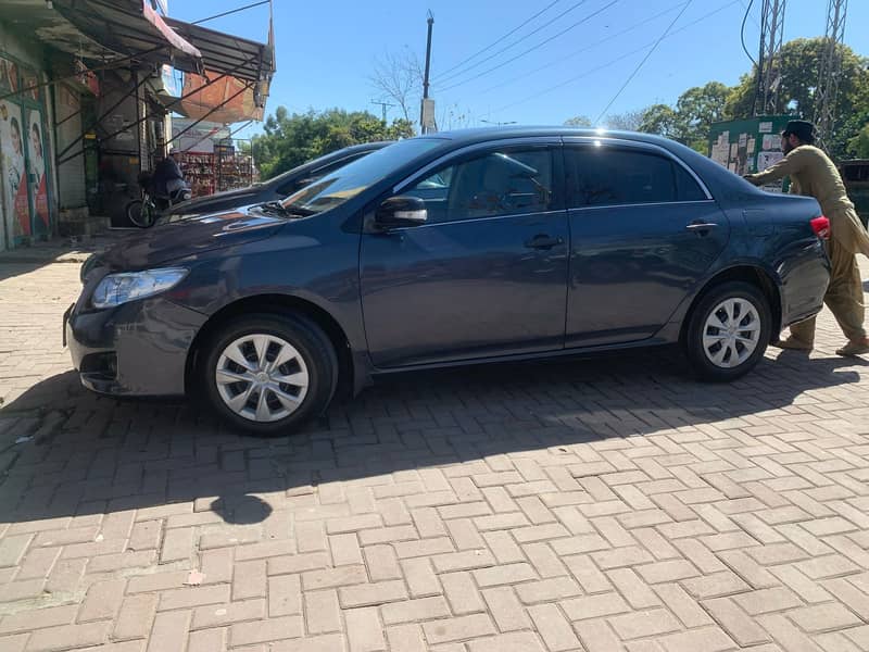 Toyota Corolla GLI 2009 Genuine Condition. 5