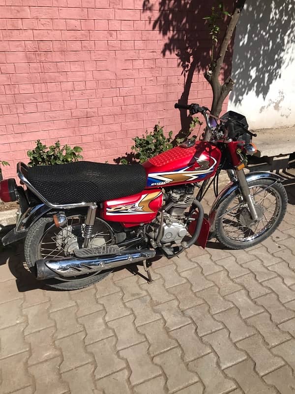 Honda 125 lush condition All Punjab number engine A1 no work required 0