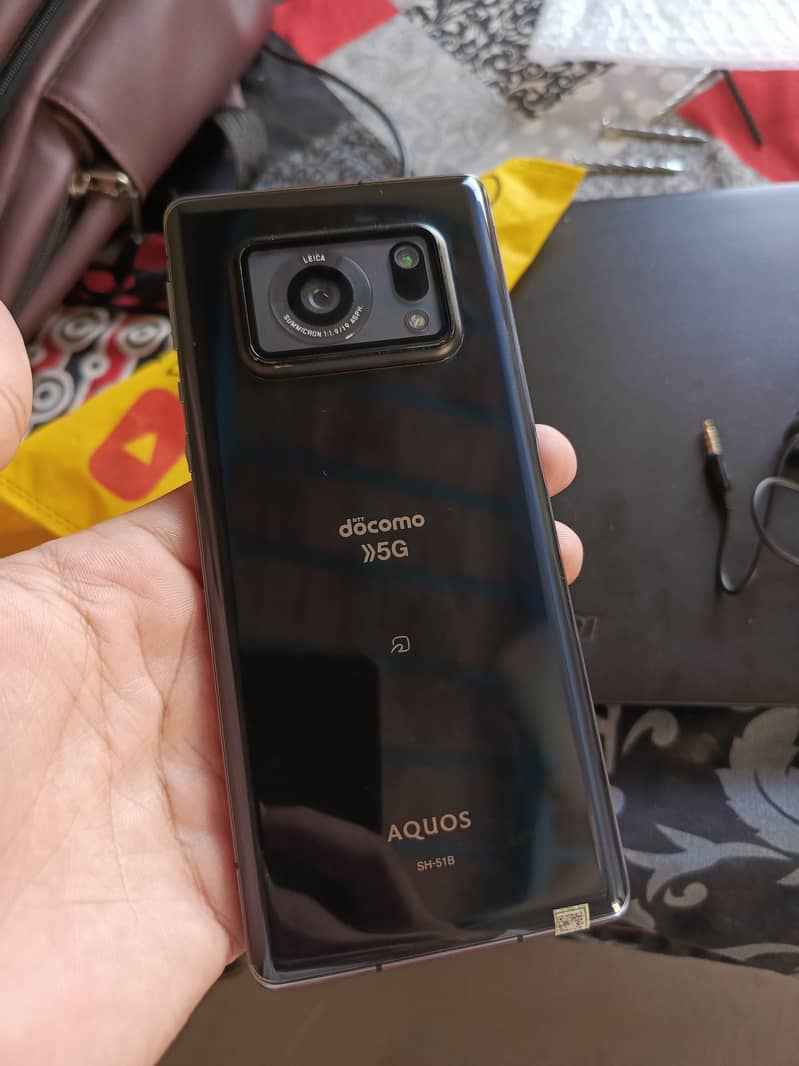 Aquos R6 12GB Non PTA 0