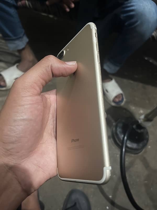 IPhone 7plus 128gb pta aprowd 2