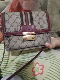 hand bag