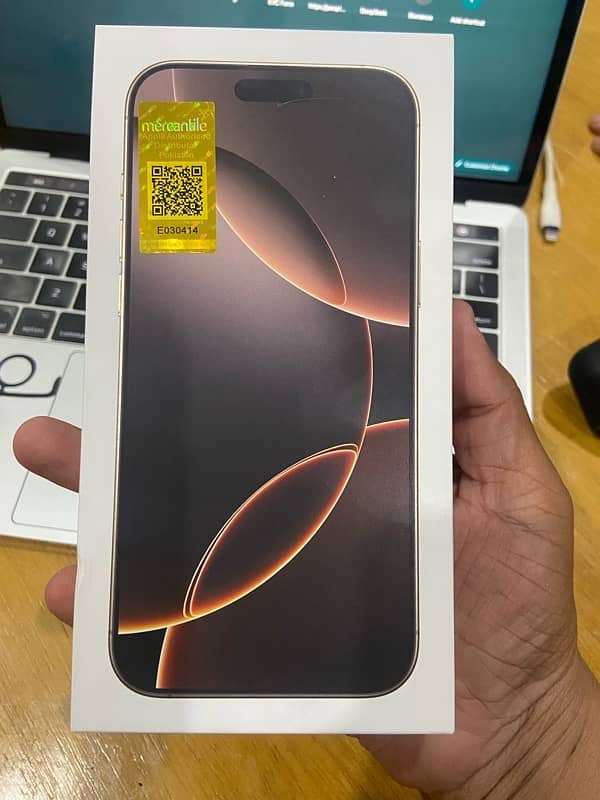 iphone 16pro max 256Gb  with Official PTA approved 5