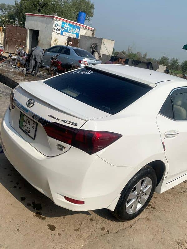 Toyota Altis Grande 2016 5