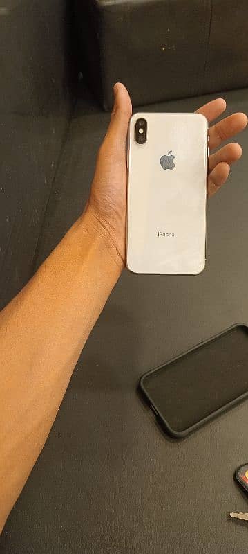 iphone x 64gb pta approve urgent sale 5