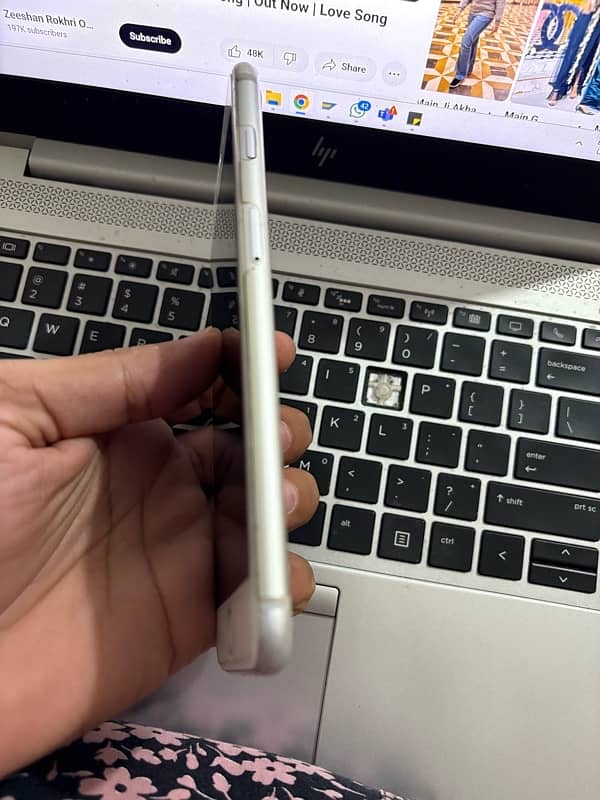 Apple 7 Plus Silver PTA Approved 2