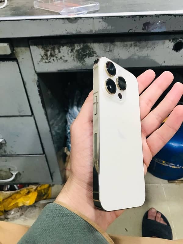 iPhone 14 pro non pta 2