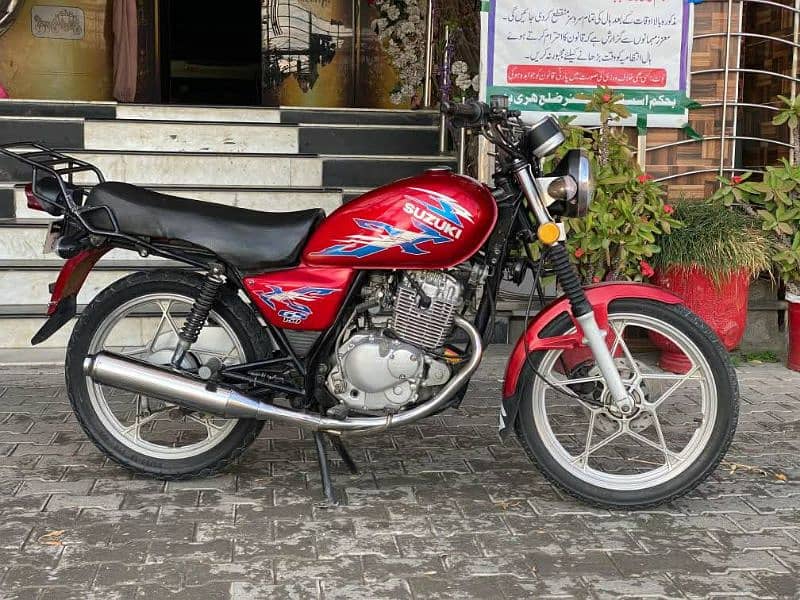 Suzuki GS SE 150cc 6