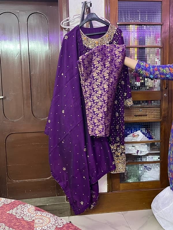 Beautiful Suits From Makkah Silk 3