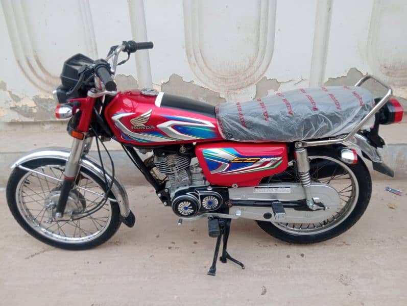 Honda CG125 new condition urgent sale 5