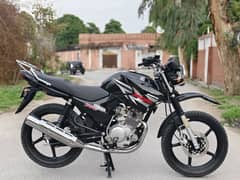 Yamaha YBR 125G (Black)