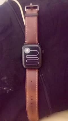 All ok 10by10 condition. 7 series apple watch