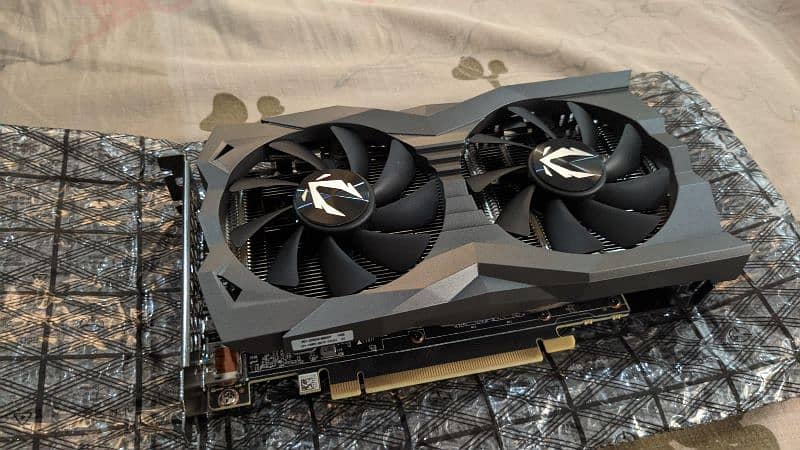 Selling my Zotac Nvidia Geforce RTX 2060 1