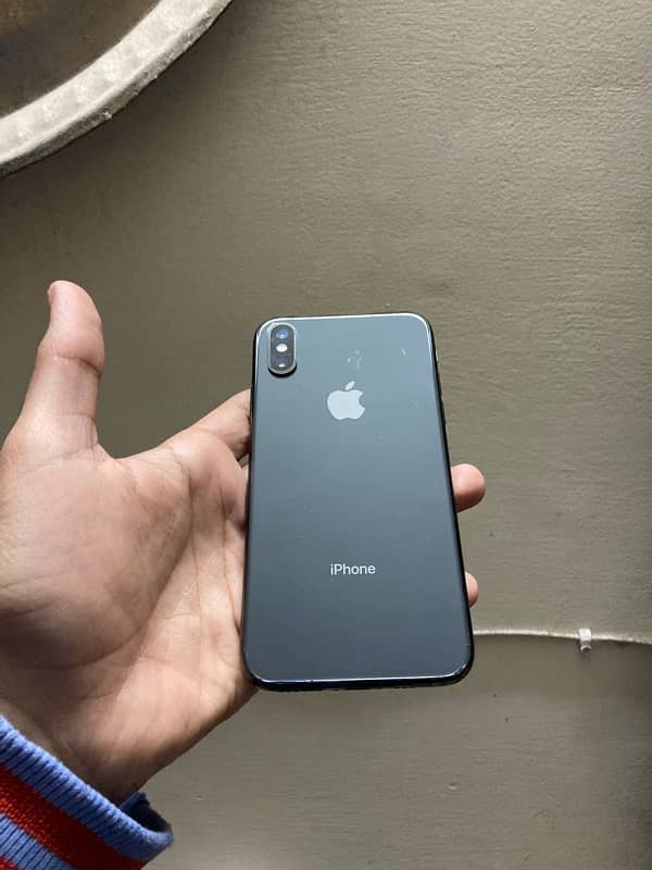 iPhone XS 3