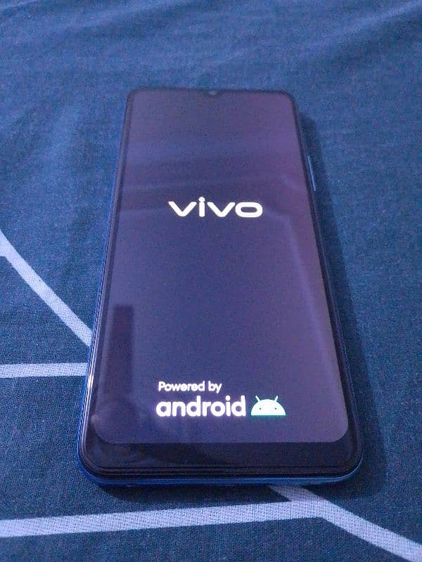 Vivo Y31 0