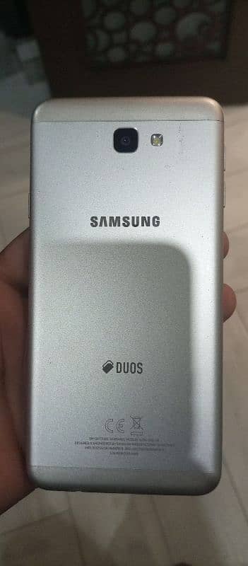 Samsung J7 used condition 1