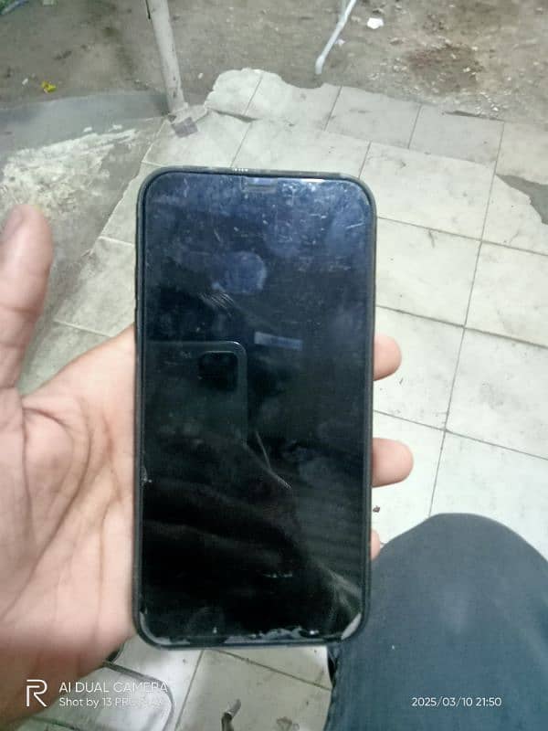 iphone XR 64GB factory unlock 2