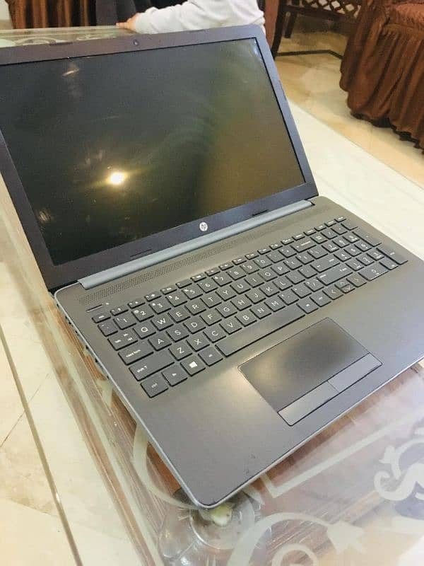 HP 15 - i5 8th Generation 1