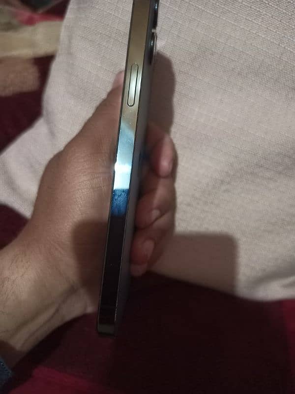 iphone 12 pro Mex 10/10 condition for sale 7