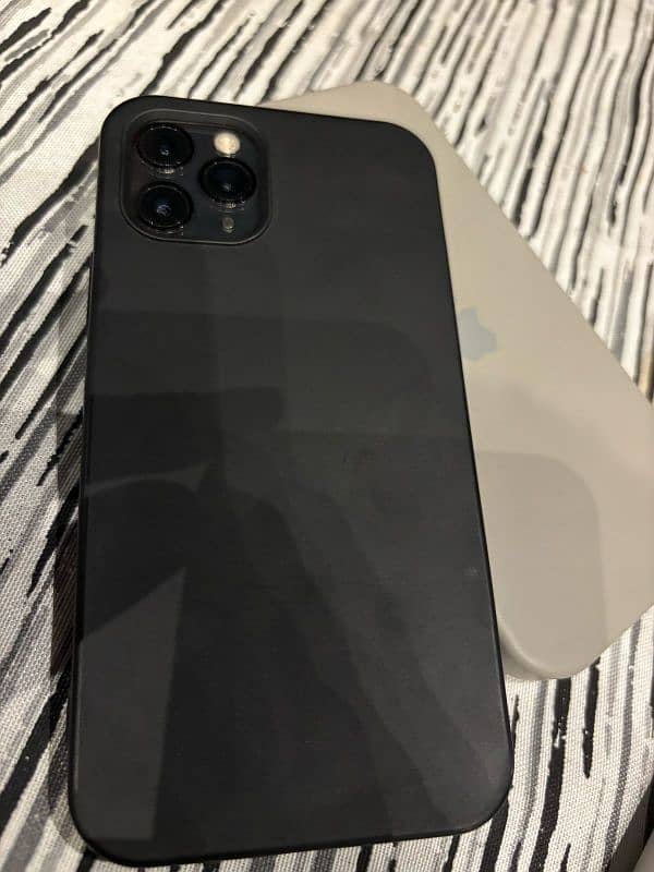 IPhone 11 Pro 64  GB / JV 10/9.5 11