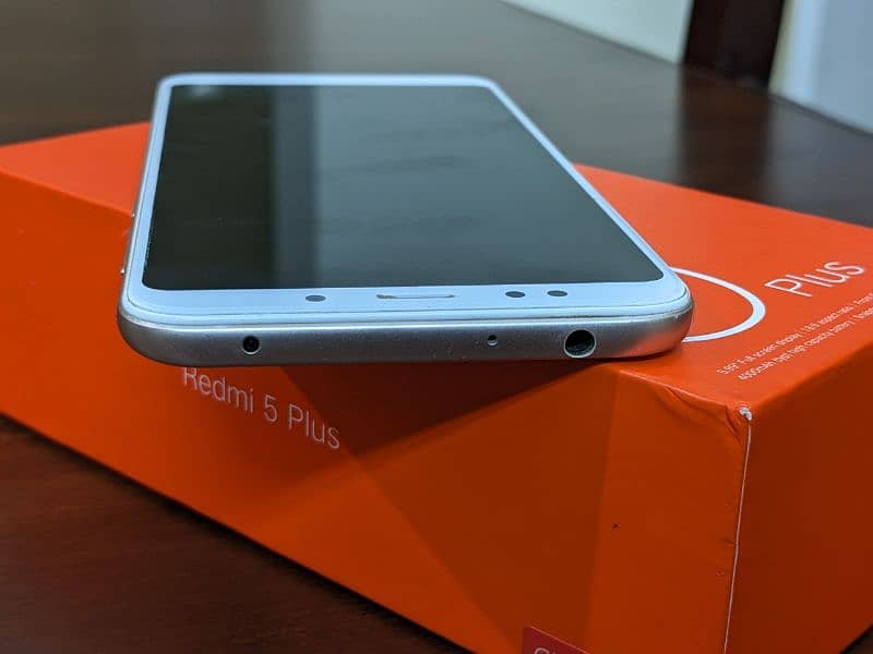 Redmi 5 plus 6