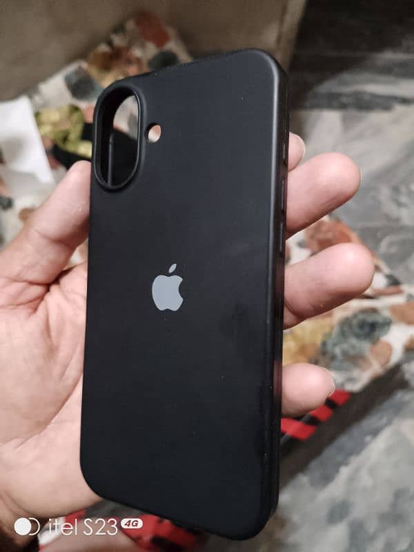 i phone 16 plus back covar brend new 2