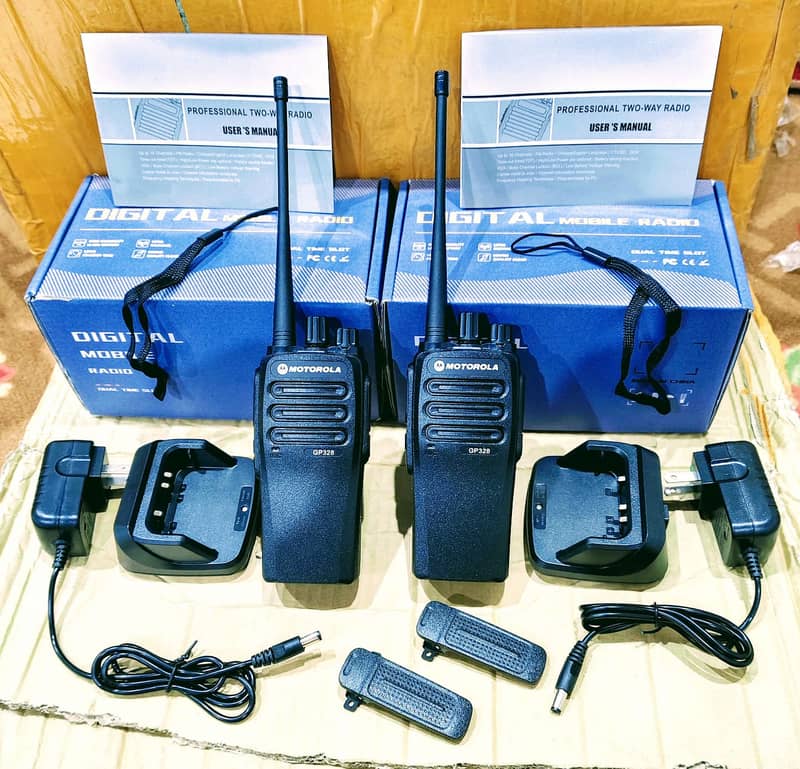 Motorola GP328 Two Way Radio, Long Range Walkie Talkie, 16 Ch Handheld 5