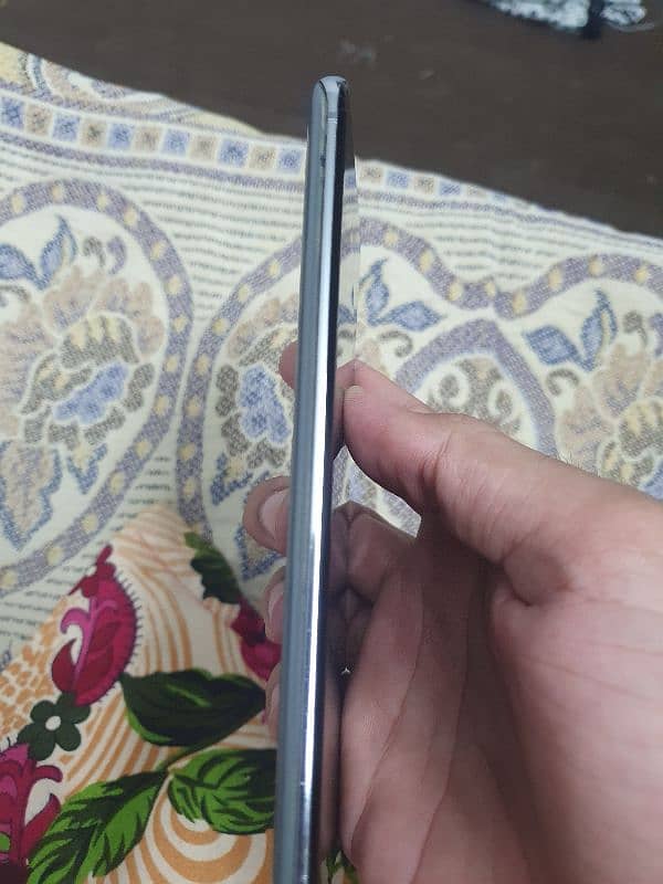 samsung S20plus non pta 12GB ram 128GB rom 3