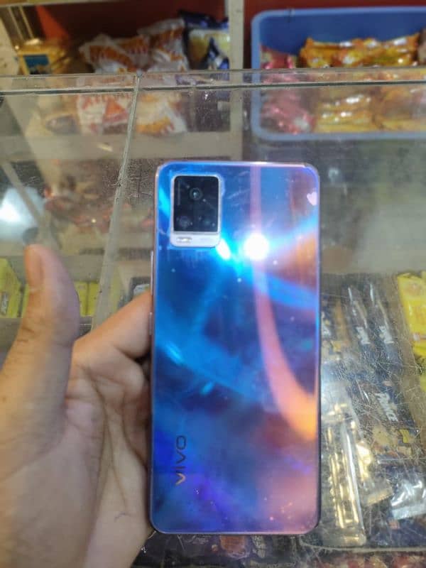 vivo v20 with box charger 0