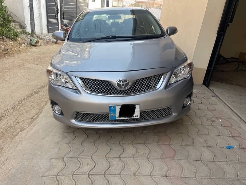 Toyota Corolla Altis 2013 0