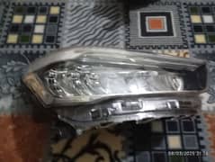 Toyota raize right headlight