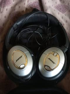 Bose Quiet Comfort QC15 Noise Cancelling headphones