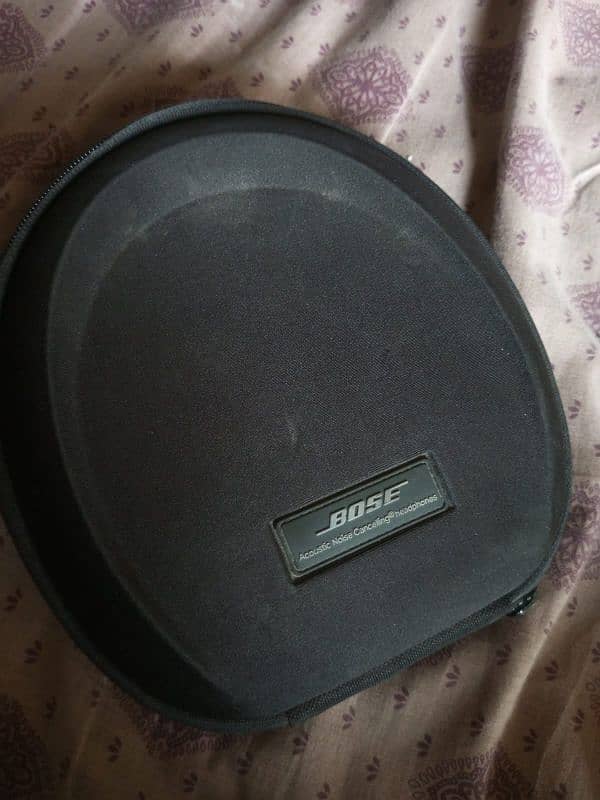 Bose Quiet Comfort QC15 Noise Cancelling headphones 5