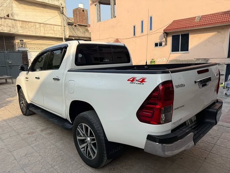 Toyota Hilux 2018 6