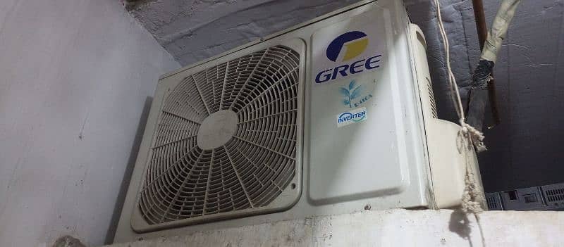 Gree AC inverter hot and cool 1