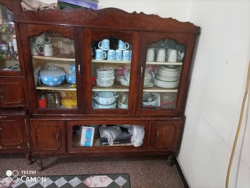 dresing table and sofa for sale 0
