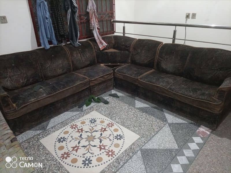 dresing table and sofa for sale 1