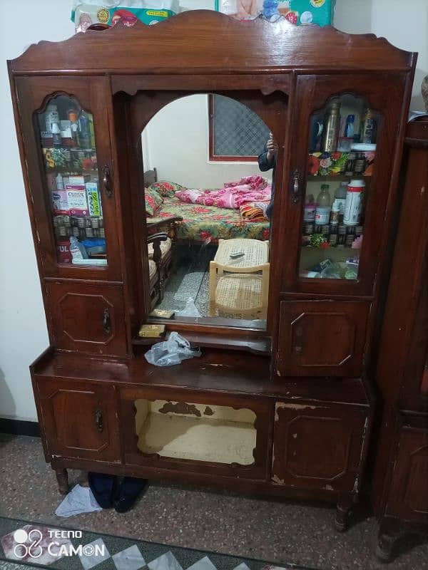 dresing table and sofa for sale 2