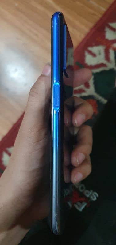 Oppo A54 4