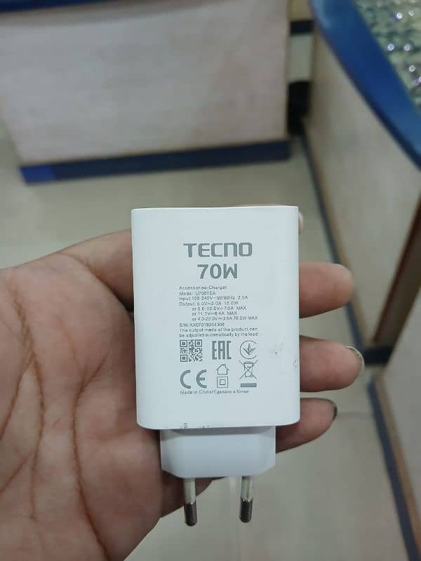 tecno camon 30 14