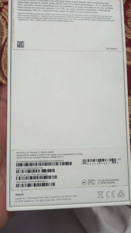 I phone 11 non pta with Box original 7